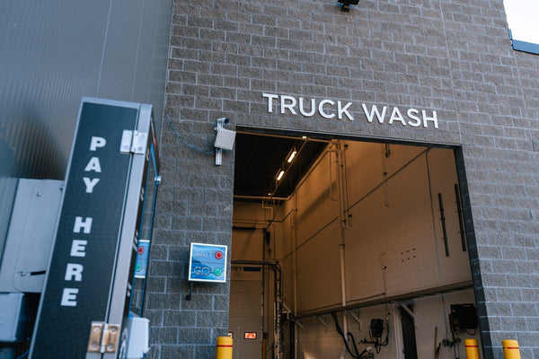 Commercial Automated Truck Wash